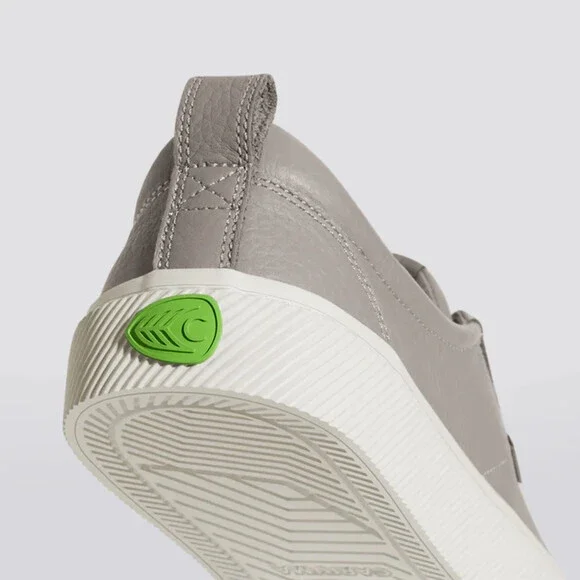 Cariuma OCA Low Sneakers Mens US 9 Gray Premium Leather Lifestyle Shoes HAWK1053 - Picture 4 of 10